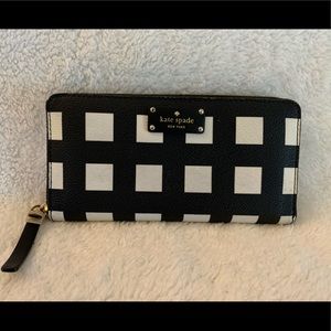 Kate Spade Neda Wallet